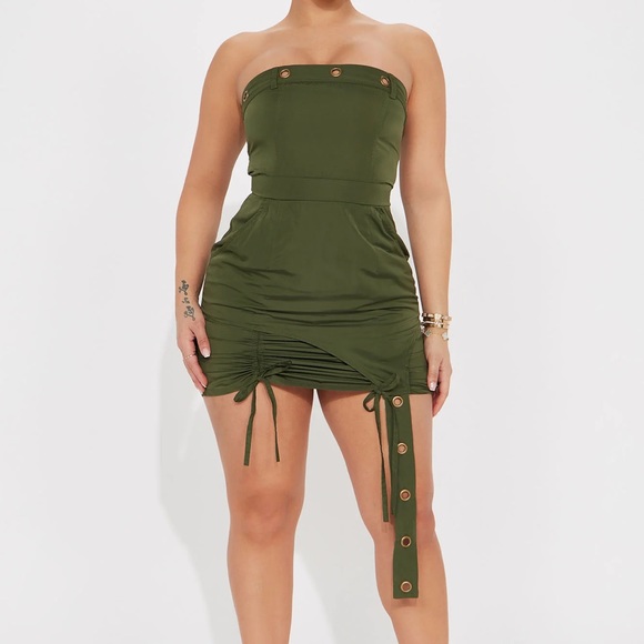 Fashion nova Nylon mini dress - medium -  New with tags - Picture 1 of 3